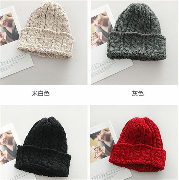 wool children autumn winter fashion men's hoods thickened warm reverse side twist knitted cold hat, Black;white
wool children autumn winter fashion men's hoods thickened warm reverse side twist knitted cold hat, Black;white