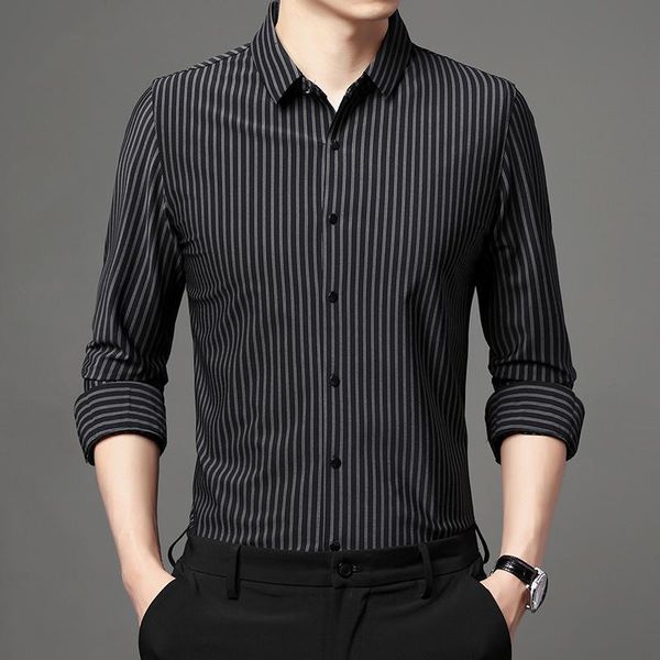 men's casual shirts 2021 middle-aged striped autumn long sleeve slim formal dress shirt streetwear social party male clothing, White;black
men's casual shirts 2021 middle-aged striped autumn long sleeve slim formal dress shirt streetwear social party male clothing, White;black