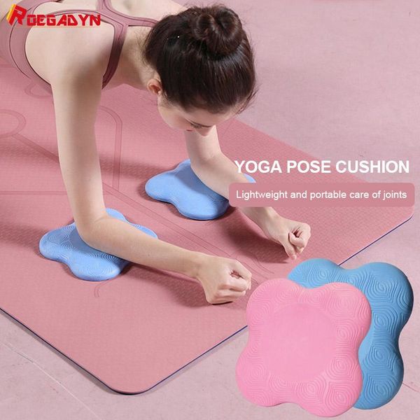1pc workout yoga asana cushion double-sided non-slip fitness gym pad eliminate knee wrist elbow pain exercise mat accessories
1pc workout yoga asana cushion double-sided non-slip fitness gym pad eliminate knee wrist elbow pain exercise mat accessories