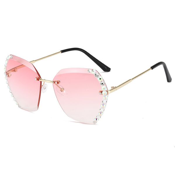 luxury designer sunglasses 2021 new women's with diamond glasses 0622, White;black
luxury designer sunglasses 2021 new women's with diamond glasses 0622, White;black