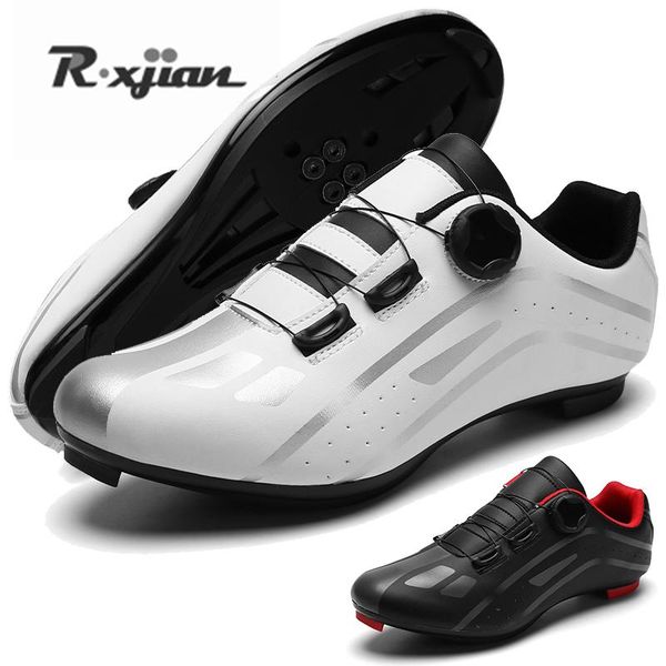 the latest road cycling shoes non-slip wear-resistant professional training lightweight material footwear, Black
the latest road cycling shoes non-slip wear-resistant professional training lightweight material footwear, Black