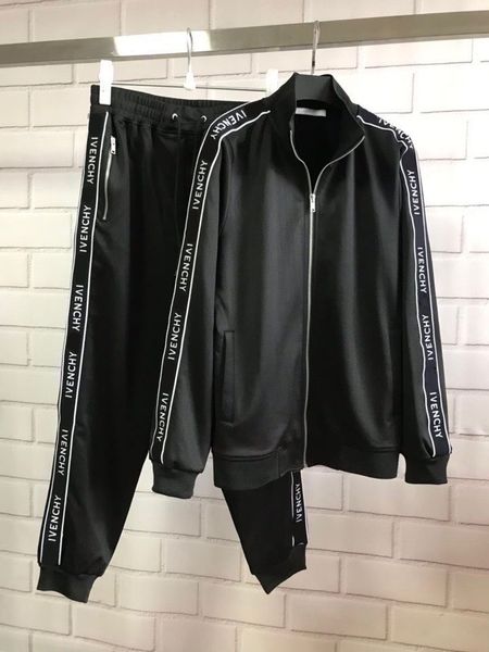 2021ss spring and summer new high grade cotton printing short sleeve round neck panel t-shirt size: m-l-xl-xxl-xxxl color: black white b2222
2021ss spring and summer new high grade cotton printing short sleeve round neck panel t-shirt size: m-l-xl-xxl-xxxl color: black white b2222