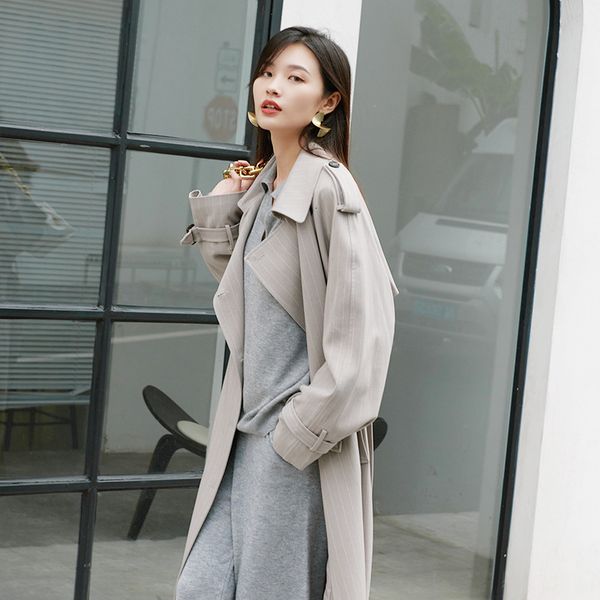 luxury women's short coatwindbreaker 2021 autumn korean version lapel temperament windbreaker silhouette loose and slim coat female, Black;brown
luxury women's short coatwindbreaker 2021 autumn korean version lapel temperament windbreaker silhouette loose and slim coat female, Black;brown