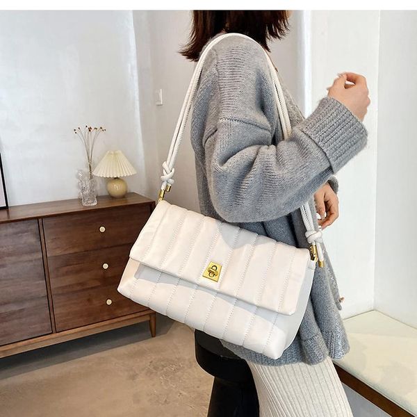 evening bags minimalist all-match soft leather retro chain niche design 2021 crossbody one-shoulder envelope bag
evening bags minimalist all-match soft leather retro chain niche design 2021 crossbody one-shoulder envelope bag