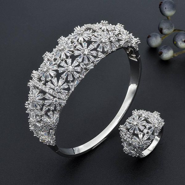 earrings & necklace modemangel luxury trendy flowers super cubic zirconia geometry dress engagement party gift bangle and ring set, Silver
earrings & necklace modemangel luxury trendy flowers super cubic zirconia geometry dress engagement party gift bangle and ring set, Silver