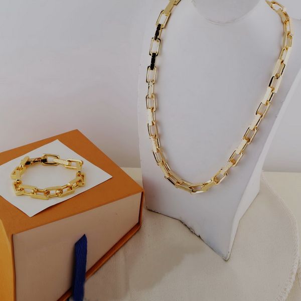 europe america style necklace bracelet men silver black gold-colour multicoloured metal engraved v initials flower pattern thick chain jewel
europe america style necklace bracelet men silver black gold-colour multicoloured metal engraved v initials flower pattern thick chain jewel