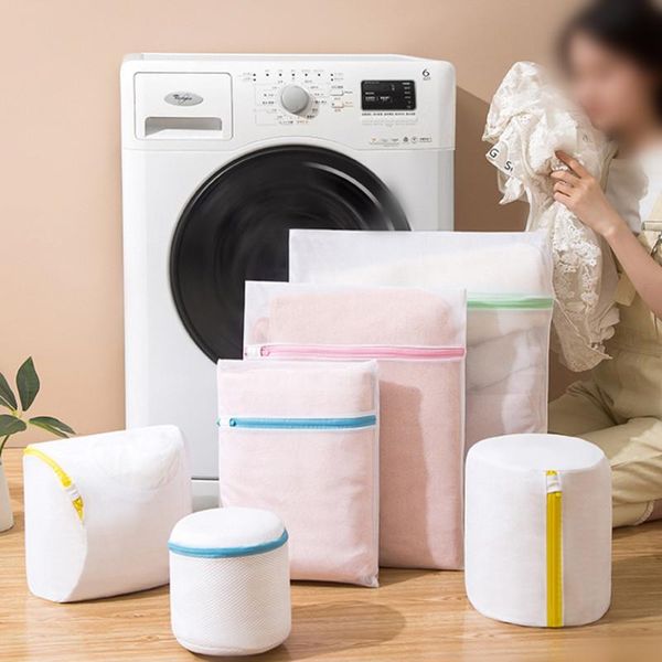 polyester mesh laundry bag zipper wash household washing machine net basket underwear bra socks shoes dirty clothes bags 
polyester mesh laundry bag zipper wash household washing machine net basket underwear bra socks shoes dirty clothes bags