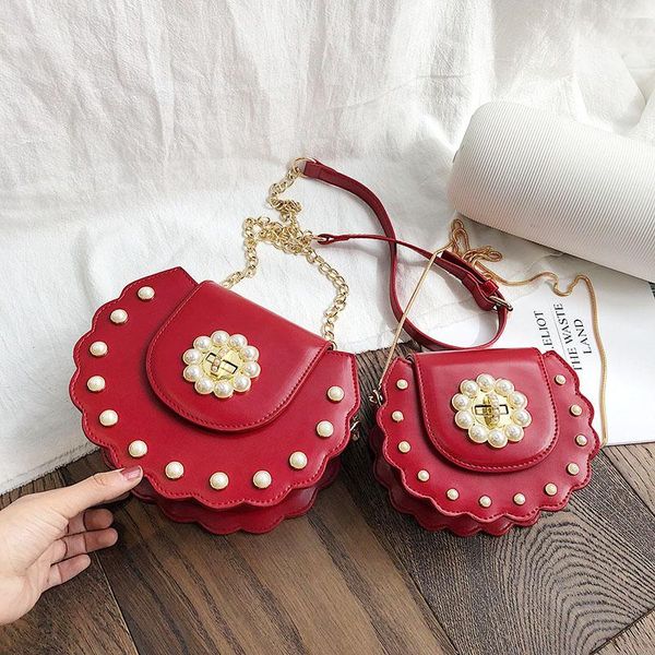 shoulder bags beibaobao fashion women's messenger luxury pu small pearl chains crossbody for girls bag 2021 handbag
shoulder bags beibaobao fashion women's messenger luxury pu small pearl chains crossbody for girls bag 2021 handbag