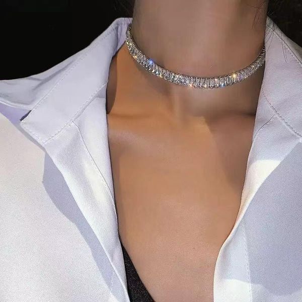chokers 2021 korea shining 5a cubic zirconia necklace tennis chain lady charm luxury clavicle wedding party jewelry gift, Golden;silver
chokers 2021 korea shining 5a cubic zirconia necklace tennis chain lady charm luxury clavicle wedding party jewelry gift, Golden;silver