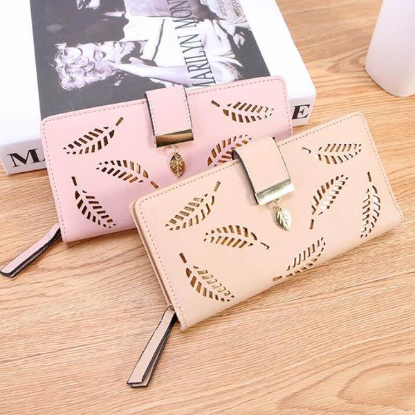 wallets 2021 women wallet purse female long gold hollow leaves pouch handbag for coin card holders portefeuille femme, Red;black
wallets 2021 women wallet purse female long gold hollow leaves pouch handbag for coin card holders portefeuille femme, Red;black