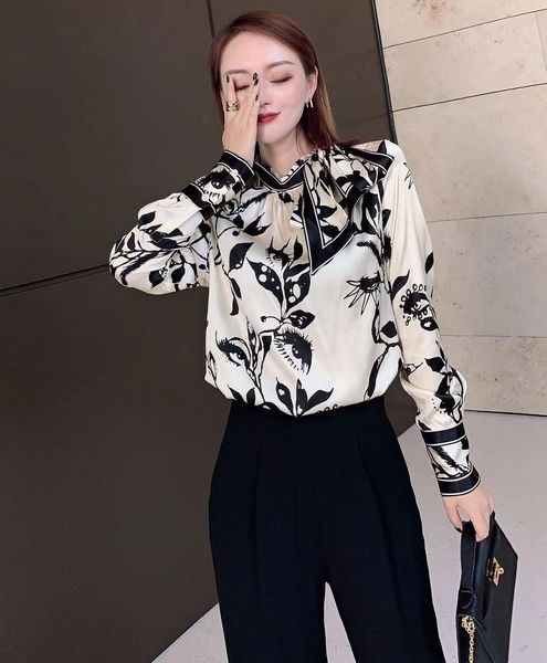 blouses blusas feminino spring summer fashion style women stand neck bow deco vintage print long sleeve casual loose shirt silk top, White
blouses blusas feminino spring summer fashion style women stand neck bow deco vintage print long sleeve casual loose shirt silk top, White