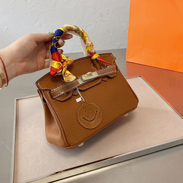 women hand bag crossbody bag ladies flap handbag purse goddess bag gold hardware h silk scarveshileng
women hand bag crossbody bag ladies flap handbag purse goddess bag gold hardware h silk scarveshileng