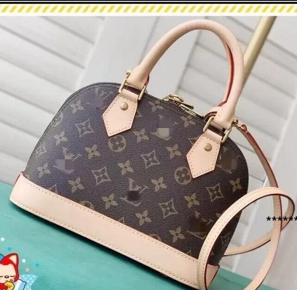 gglvlouis
vittonysl
vutton flower alma bb shell package classic bag clutch hand luxurys bags women shoulder bag
gglvlouis
vittonysl
vutton flower alma bb shell package classic bag clutch hand luxurys bags women shoulder bag