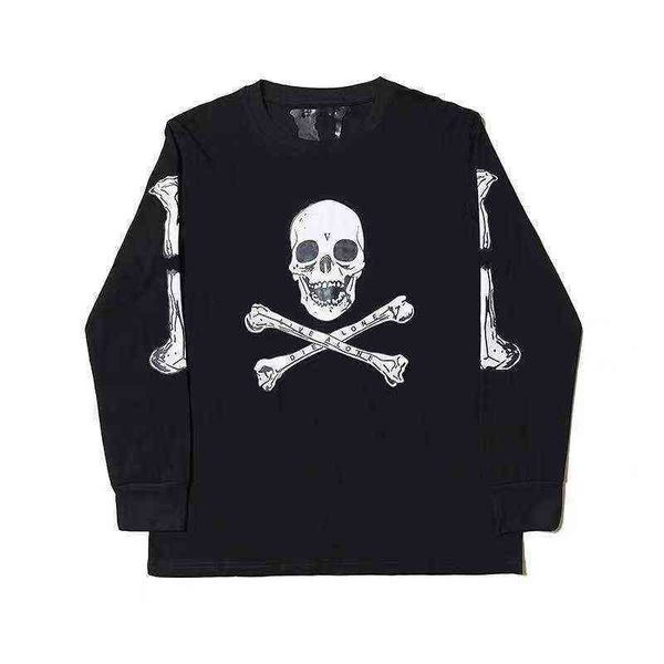 same star black skull round neck pullover big v hip hop long sleeve trendy men's and women's t sweater
same star black skull round neck pullover big v hip hop long sleeve trendy men's and women's t sweater