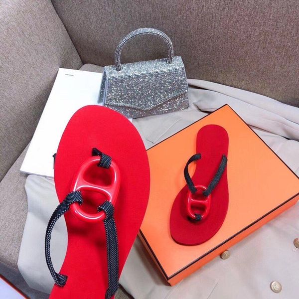 2021 latest fashion high school girl slipper designer flip flop simple and comfortable blade, Black
2021 latest fashion high school girl slipper designer flip flop simple and comfortable blade, Black