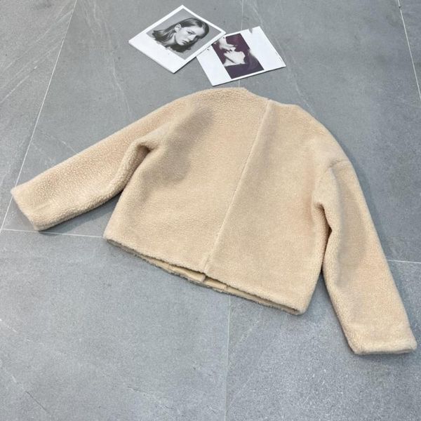 women's jackets autumn and winter model 2021 lamb wool coat trend high-grade cotton cc-5-189, Black;brown
women's jackets autumn and winter model 2021 lamb wool coat trend high-grade cotton cc-5-189, Black;brown