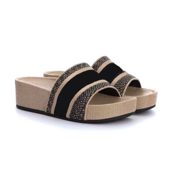 thick women's 2021 summer new fashion leisure women's flat bottom large size slippers, Black
thick women's 2021 summer new fashion leisure women's flat bottom large size slippers, Black