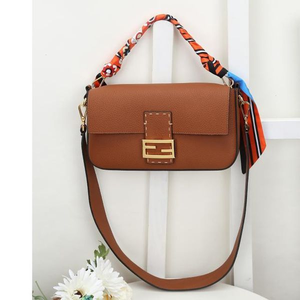 new fashion net red french stick vintage first layer cowhide postman one shoulder cross carry leisure bag
new fashion net red french stick vintage first layer cowhide postman one shoulder cross carry leisure bag