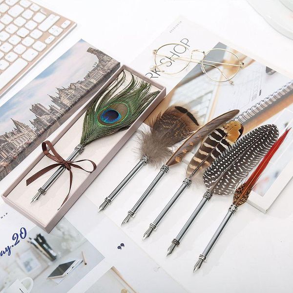 retro peacock decoration student supplies ink set metal fountain pen desk feather dip pens
retro peacock decoration student supplies ink set metal fountain pen desk feather dip pens