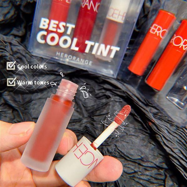 lip gloss 3pcs mini box set velvet matte lipstick long lasting moisturizing nutritious glaze bright red orange cosmetics
lip gloss 3pcs mini box set velvet matte lipstick long lasting moisturizing nutritious glaze bright red orange cosmetics
