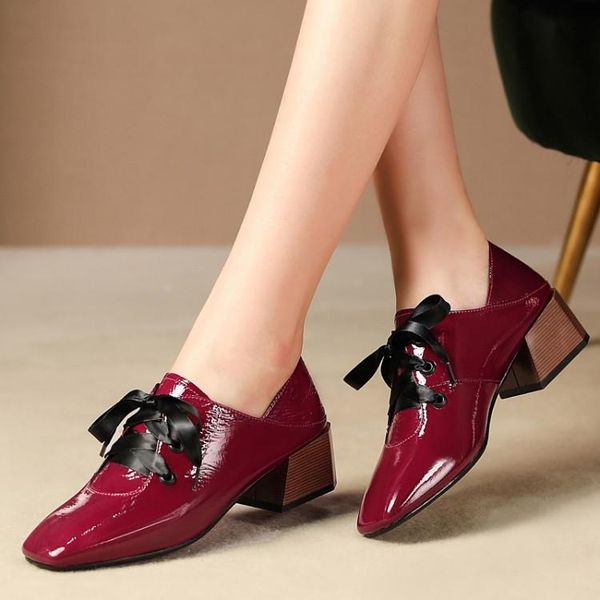 dress shoes 2021 fashion women patent leather high heels party wedding woman thick low heel shallow pumps plus size for, Black
dress shoes 2021 fashion women patent leather high heels party wedding woman thick low heel shallow pumps plus size for, Black