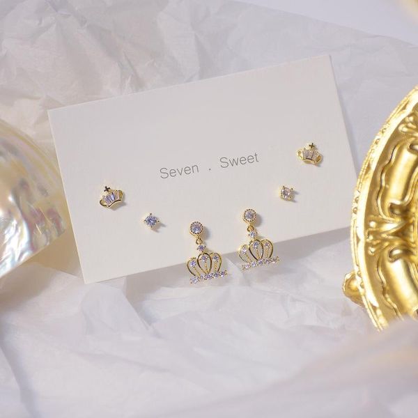 6pcs fashion brand jewelry elegant crystal crown stud earrings for women simple style gift zircon set, Golden;silver
6pcs fashion brand jewelry elegant crystal crown stud earrings for women simple style gift zircon set, Golden;silver