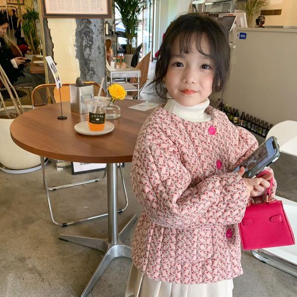 down coat winter baby girls cute floral o-neck quilted coats 2-7 years children warm thicken casual outerwears, Blue;gray
down coat winter baby girls cute floral o-neck quilted coats 2-7 years children warm thicken casual outerwears, Blue;gray
