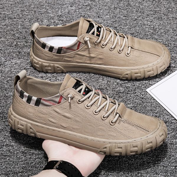 men casual shoes spring new leather flat shoes lace-up low-outdoor shoes fashion breathable wear-resistant non-slip 44
men casual shoes spring new leather flat shoes lace-up low-outdoor shoes fashion breathable wear-resistant non-slip 44