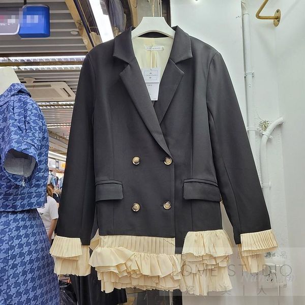 women's suits & blazers european style loose blazer women 2021 autumn hem mesh lace stitching irregular dark stripes business suit coat, White;black
women's suits & blazers european style loose blazer women 2021 autumn hem mesh lace stitching irregular dark stripes business suit coat, White;black