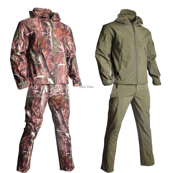 men's outdoor waterproof soft shell hooded military tactical jacket hunting camouflage clothing mens sniper suits sets, Camo
men's outdoor waterproof soft shell hooded military tactical jacket hunting camouflage clothing mens sniper suits sets, Camo