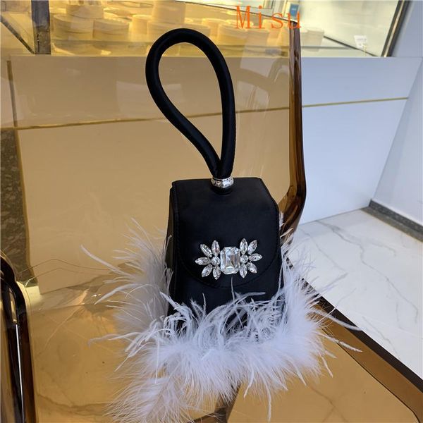 fashion box evening bag diamond ins chain ostrich hair clutch luxury handbag banquet party purse women's shoulder bags
fashion box evening bag diamond ins chain ostrich hair clutch luxury handbag banquet party purse women's shoulder bags