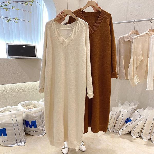 casual dresses plus size sweater for women autumn winter 2021 fashion v neck loose knitted dress female vestidos pullover, Black;gray
casual dresses plus size sweater for women autumn winter 2021 fashion v neck loose knitted dress female vestidos pullover, Black;gray