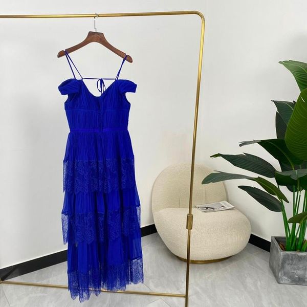 casual dresses 2021 autumn women fashion a-line blue strapless tiered lace patchwork mid-calf, Black;gray
casual dresses 2021 autumn women fashion a-line blue strapless tiered lace patchwork mid-calf, Black;gray