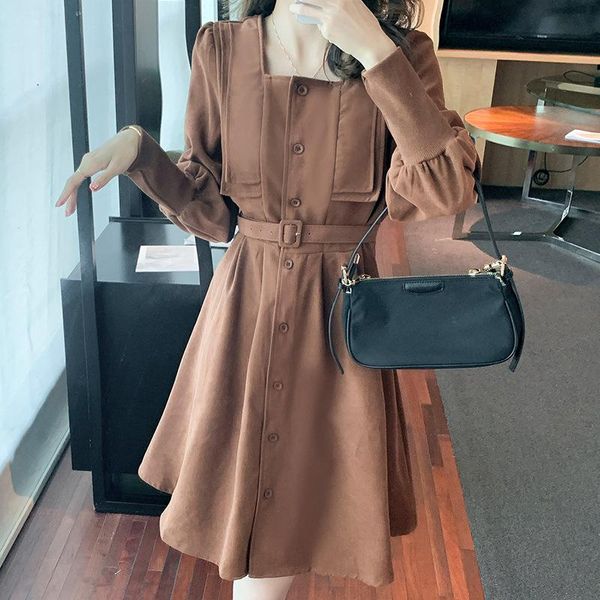 casual dresses 2021 autumn and winter french style retro square neck long sleeve corduroy dress fashion, Black;gray
casual dresses 2021 autumn and winter french style retro square neck long sleeve corduroy dress fashion, Black;gray