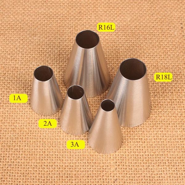 baking & pastry tools 5pcs/set of big round hole decorating mouth set simple style stainless steel cake cream 304
baking & pastry tools 5pcs/set of big round hole decorating mouth set simple style stainless steel cake cream 304