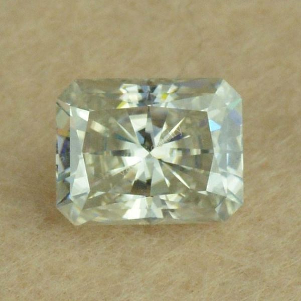 other excellent 1ct d white color vvs lab diamond crushed radiant cut moissanites loose gems for engagement anniversary wedding
other excellent 1ct d white color vvs lab diamond crushed radiant cut moissanites loose gems for engagement anniversary wedding