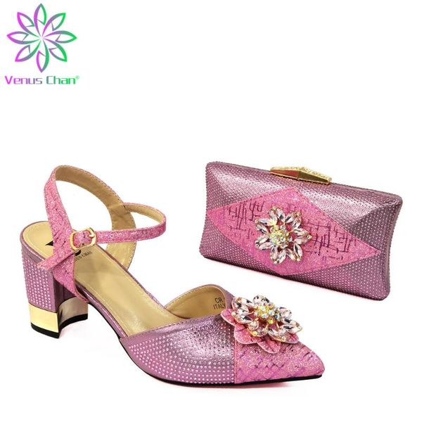 elegant 2021 special design women shoes and bag to match nigerian style african ladies party matching in pink color dress, Black
elegant 2021 special design women shoes and bag to match nigerian style african ladies party matching in pink color dress, Black