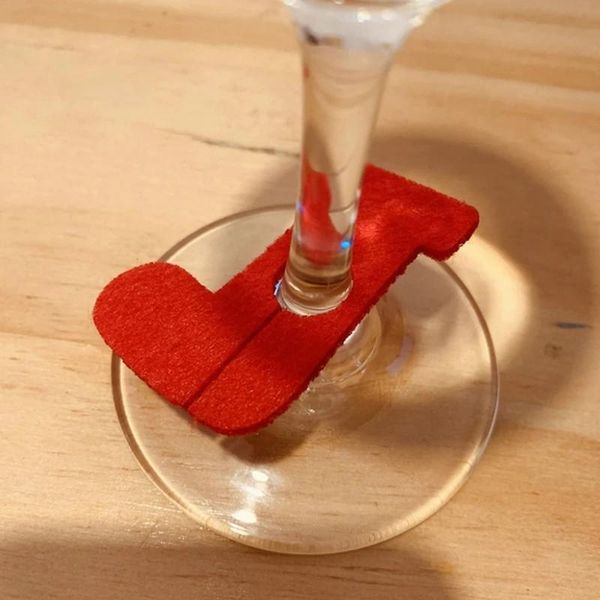 christmas decorations 6pcs cup cards merry ornament for home glass sign flag decor year party supplies
christmas decorations 6pcs cup cards merry ornament for home glass sign flag decor year party supplies