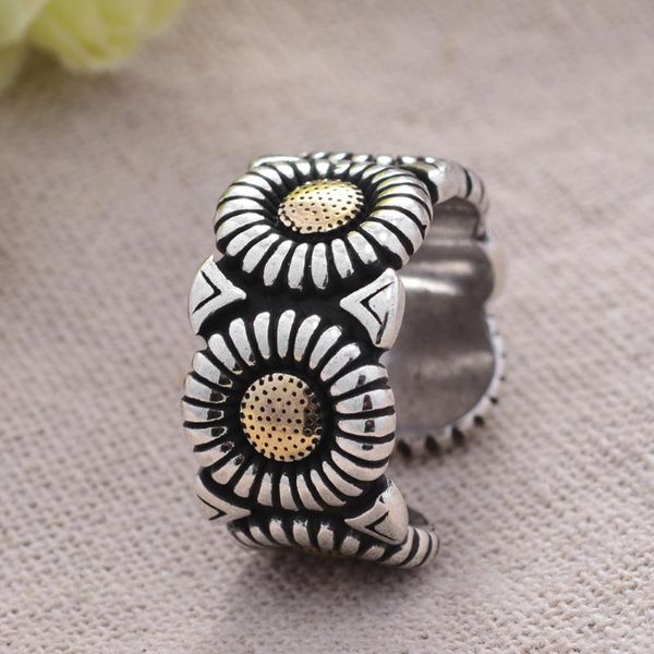 cluster rings 2021 arrival 100% 925 sterling silver elegant sunflower ladies ring original jewelry for women birthday gift no fade, Golden;silver
cluster rings 2021 arrival 100% 925 sterling silver elegant sunflower ladies ring original jewelry for women birthday gift no fade, Golden;silver