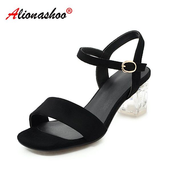dress shoes large size 34-48 women sandals 2021 gladiator summer transparent jelly ladies black pink buckle strap fashion
dress shoes large size 34-48 women sandals 2021 gladiator summer transparent jelly ladies black pink buckle strap fashion