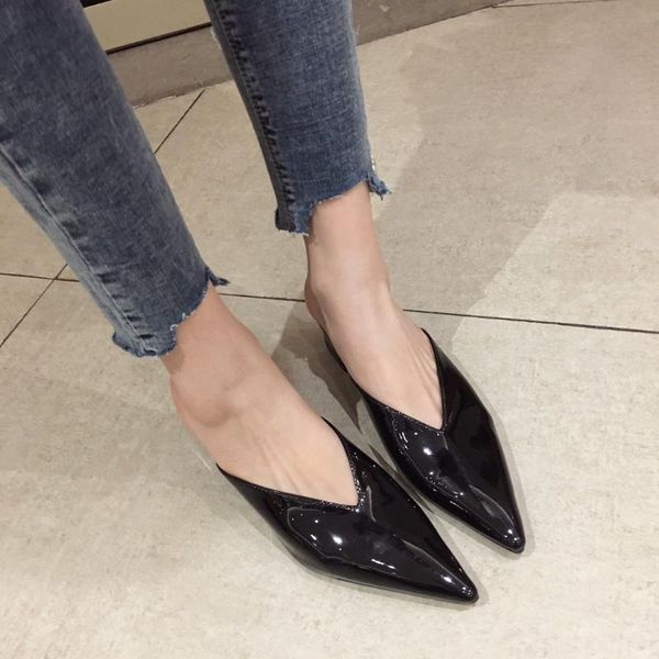 low shoes cover toe slippers casual slipers women loafers slides luxury 2021 basic rome hoof heels pu rubber fashion fabric, Black
low shoes cover toe slippers casual slipers women loafers slides luxury 2021 basic rome hoof heels pu rubber fashion fabric, Black