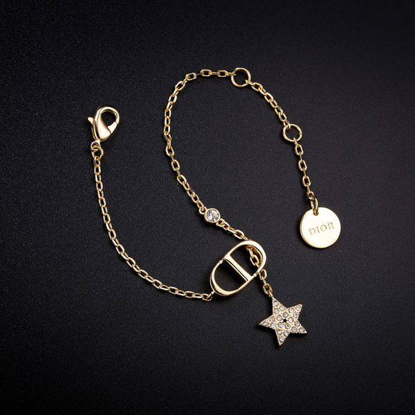 design jewelry letter full diamond star tassel bracelet, Golden;silver 
design jewelry letter full diamond star tassel bracelet, Golden;silver