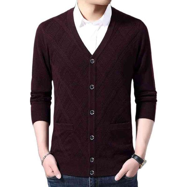 2021 new fashion brand 6% wool sweater cardigan v neck slim fit jumpers knitwear jacquard winter casual men cloth, Black;white
2021 new fashion brand 6% wool sweater cardigan v neck slim fit jumpers knitwear jacquard winter casual men cloth, Black;white