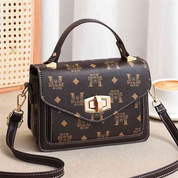 popular small women's fashion versatile one shoulder girls' messenger bag 50% clearance sale
popular small women's fashion versatile one shoulder girls' messenger bag 50% clearance sale