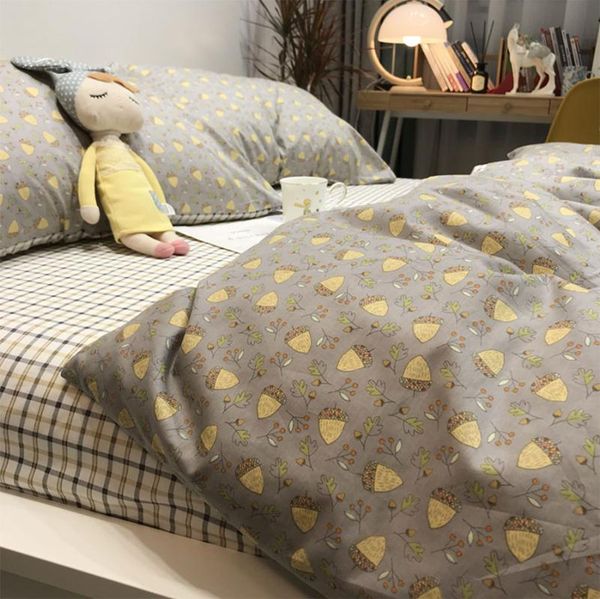 bedding sets lovely cartoon pinecone set,vintage design cotton twin full king home textile bed sheet pillow case duvet cover
bedding sets lovely cartoon pinecone set,vintage design cotton twin full king home textile bed sheet pillow case duvet cover