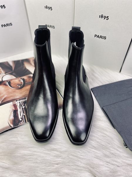 imported cowhide men's high leather shoes casual shoes, Red;white
imported cowhide men's high leather shoes casual shoes, Red;white