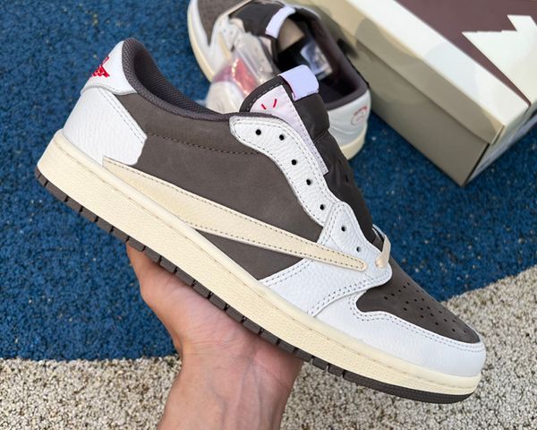 2022 release authentic ts x 1 low basketball shoes designer sport shoe reverse mocha university red fashion trainers come with box
2022 release authentic ts x 1 low basketball shoes designer sport shoe reverse mocha university red fashion trainers come with box