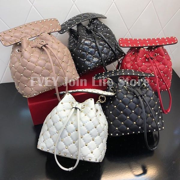 evening bags women's rivet drawstring bucket bag rhombus chain shoulder messenger blessing handbag
evening bags women's rivet drawstring bucket bag rhombus chain shoulder messenger blessing handbag