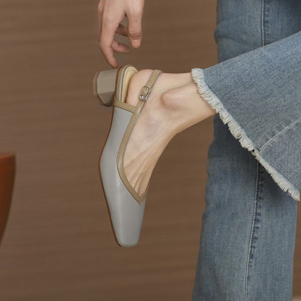 2021 spring and summer new color matching rear empty sandals square toe mid-heel commuter high heels, Black
2021 spring and summer new color matching rear empty sandals square toe mid-heel commuter high heels, Black