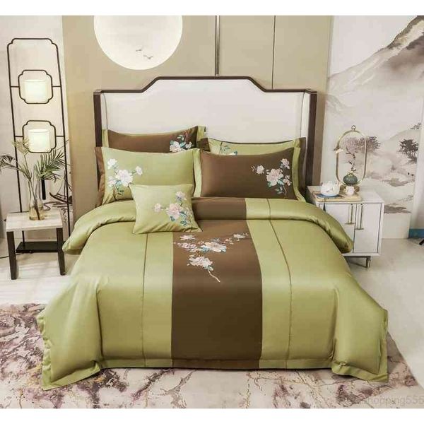 luxury and vintage 4pcs bedding chic embroidery patchwork duvet cover 600tc egyptian cotton soft bed sheet set pillowcase
luxury and vintage 4pcs bedding chic embroidery patchwork duvet cover 600tc egyptian cotton soft bed sheet set pillowcase